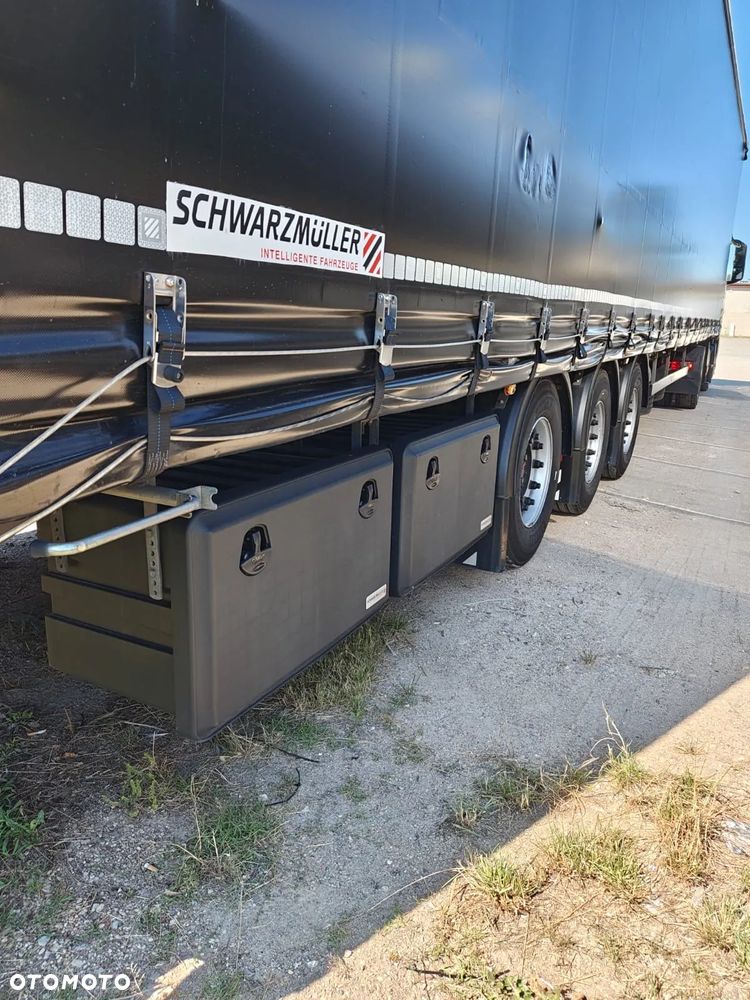 Schwarzmuller S1 - 4