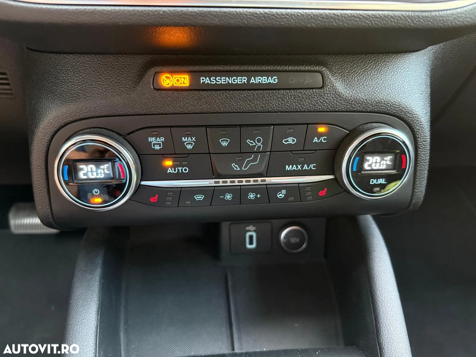 Ford Focus 1.0 EcoBoost Titanium - 6