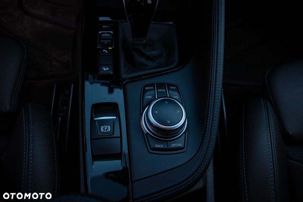 BMW X1 - 25