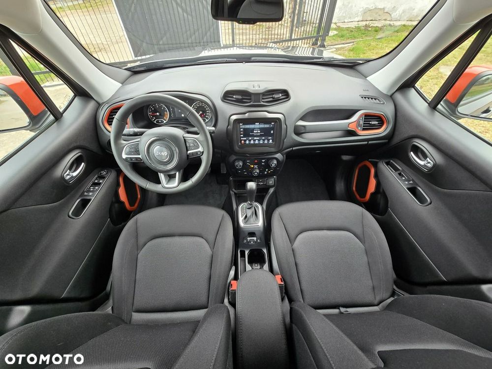 Jeep Renegade 1.6 MultiJet DSG Business Line - 6