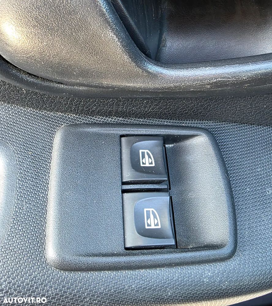 Dacia Logan 0.9 TCe SL PLUS - 15