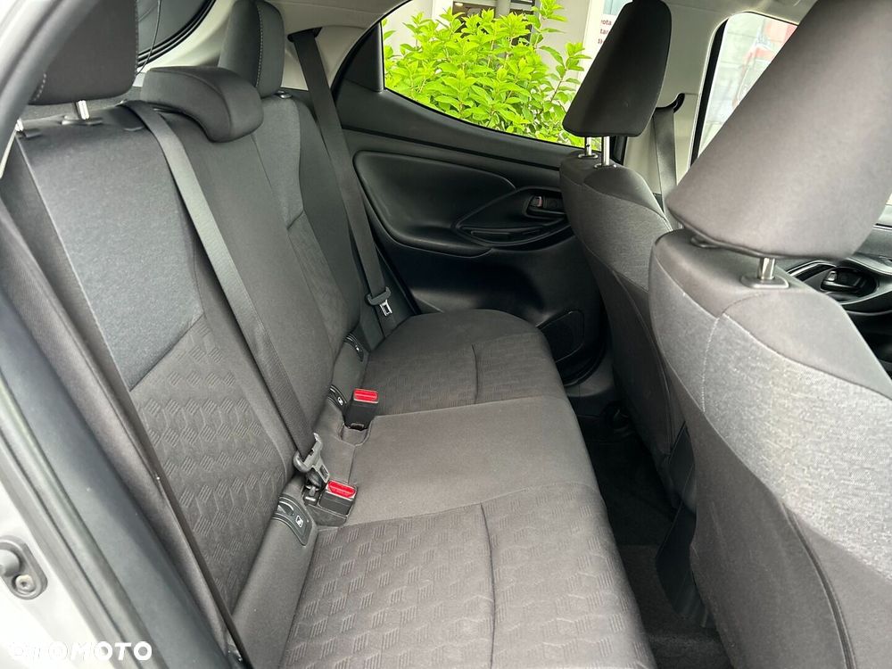 Toyota Yaris Hybrid 1.5 Style - 21