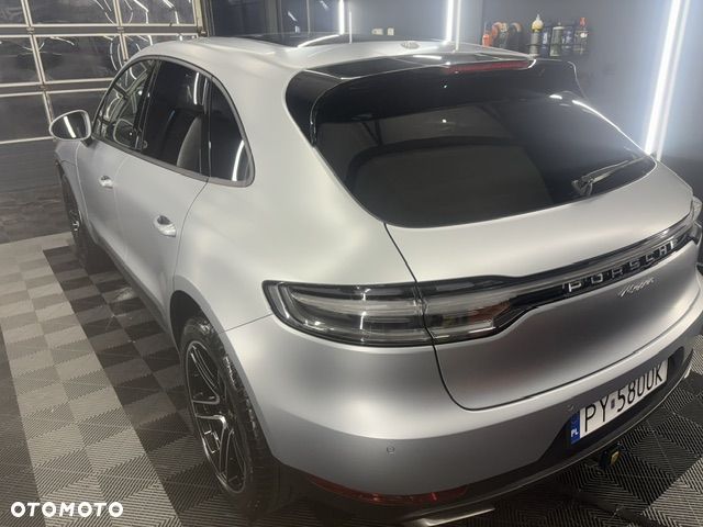Porsche Macan Standard - 4