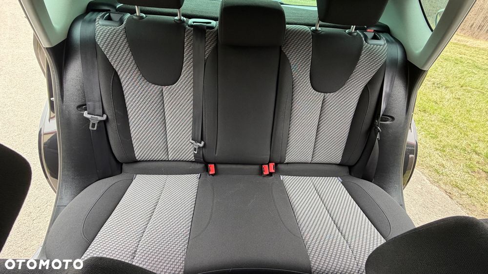 Seat Leon 1.4 TSI Comfort Limited - 25