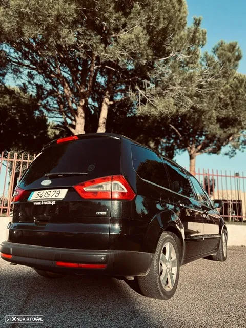 Ford Galaxy 2.0 TDCi DPF Ambiente - 2