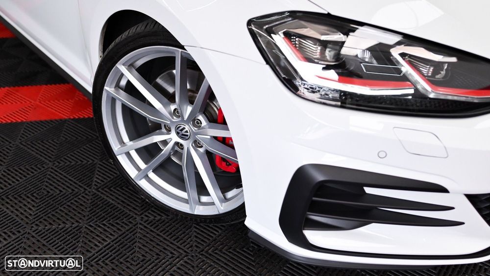 VW Golf 2.0 TSI GTI DSG Performance - 4