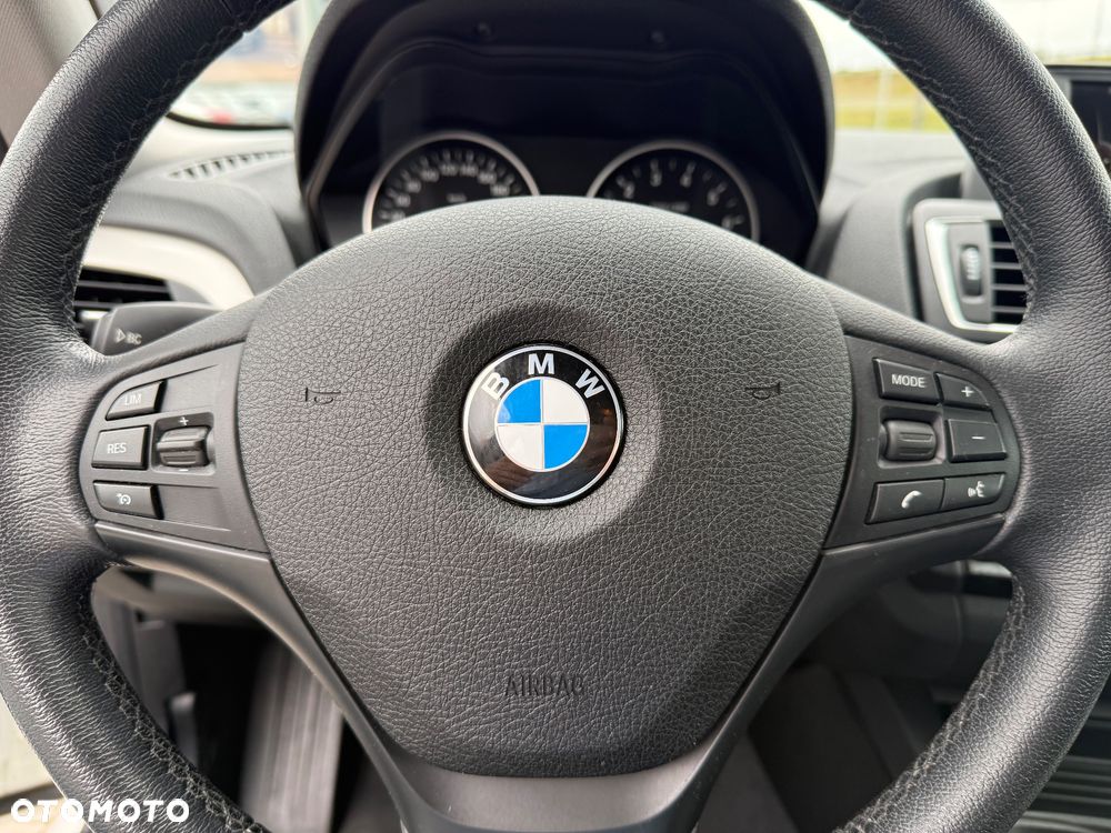 BMW Seria 1 118i Advantage - 33