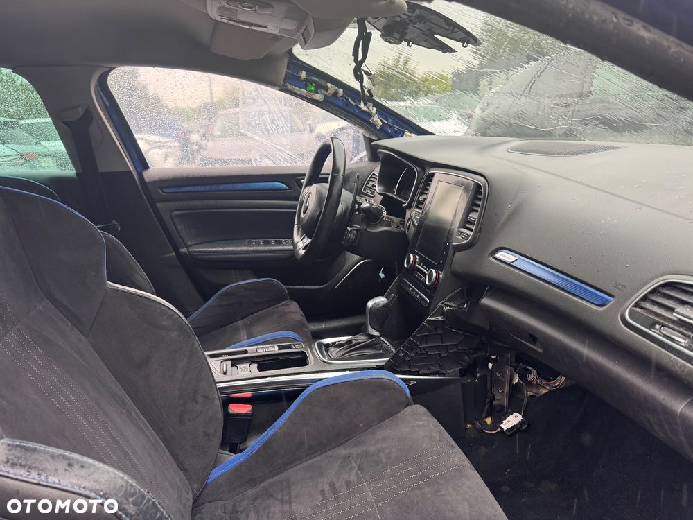 Renault Megane ENERGY TCe 205 EDC GT - 6