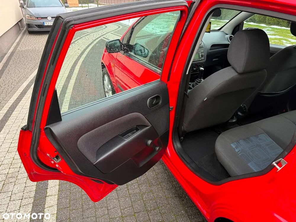 Ford Fiesta 1.3 Style - 21