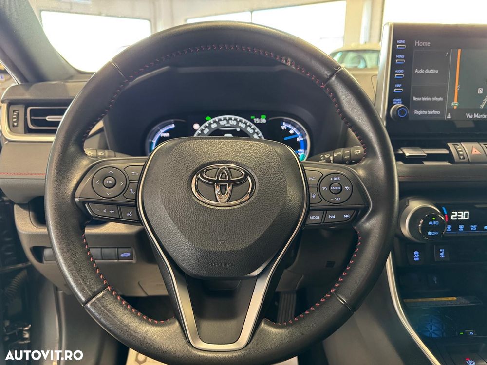 Toyota RAV4 Plug-in-Hybrid Style - 12