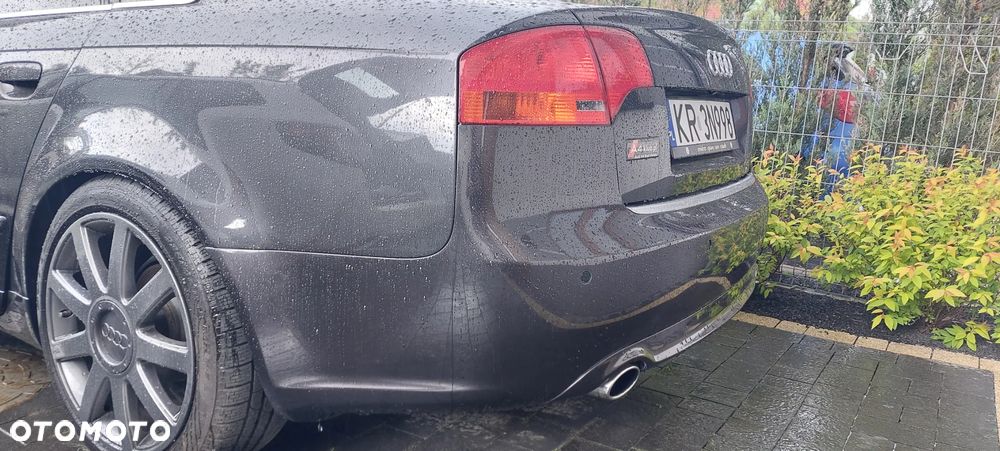 Audi A4 Limousine 2.0 TDI DPF - 16