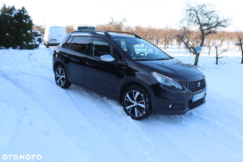 Peugeot 2008 PureTech 130 EAT8 GT Exclusive - 8