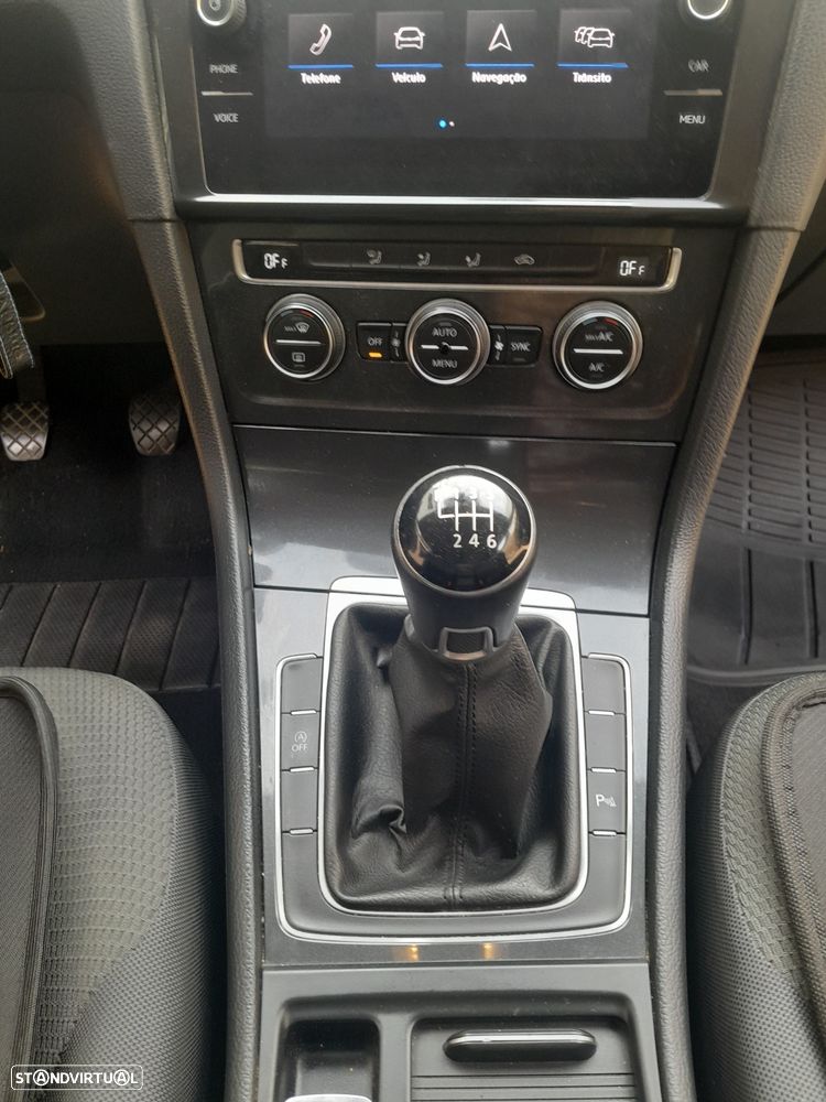 VW Golf Variant 1.0 TSI Confortline - 6