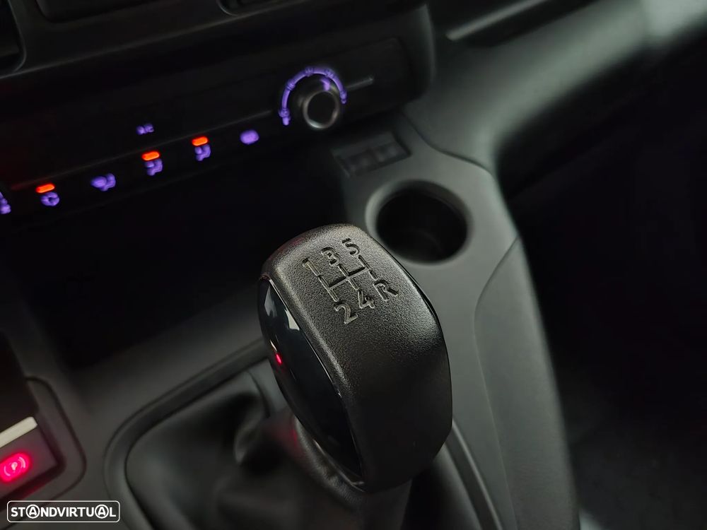 Opel Combo - 97.000KM - 2021 | GARANTIA | NACIONAL - 9