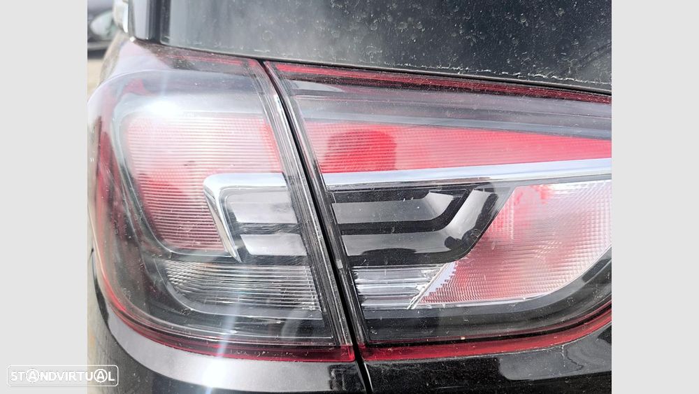 Opel Crossland X 1.2 T Innovation - 10