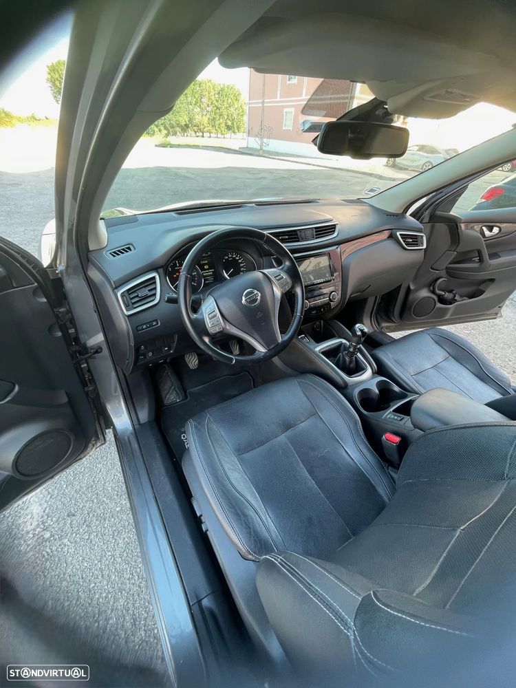 Nissan Qashqai 1.5 dCi TEKNA+ - 8