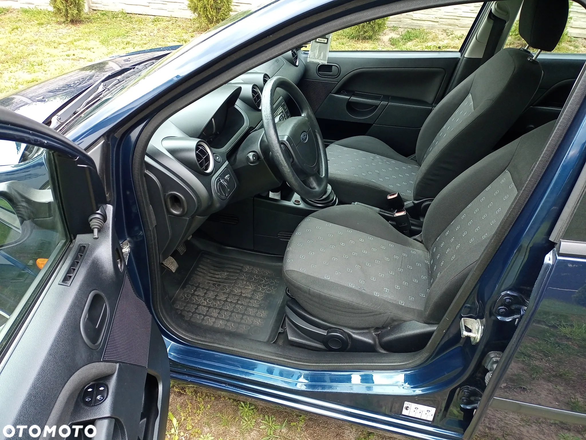 Ford Fiesta 1.3 - 16