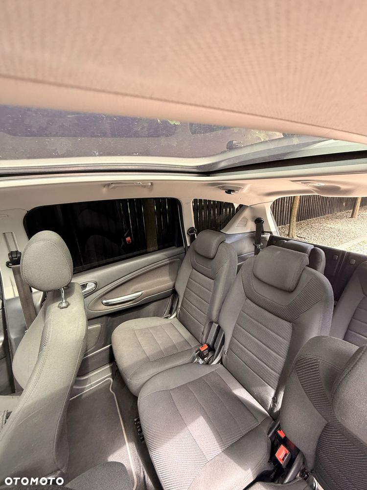 Ford S-Max 2.0 TDCi Titanium - 23