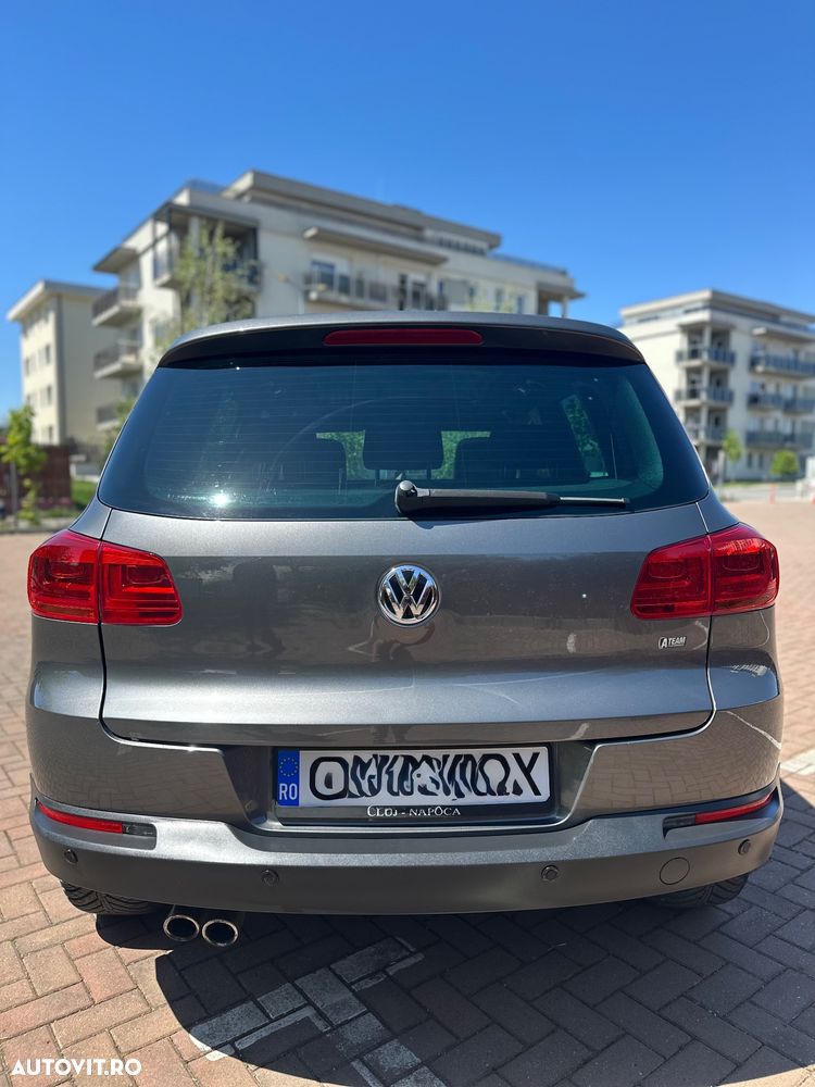 Volkswagen Tiguan 2.0 TDI 4Motion DSG BMT Track & Style - 11