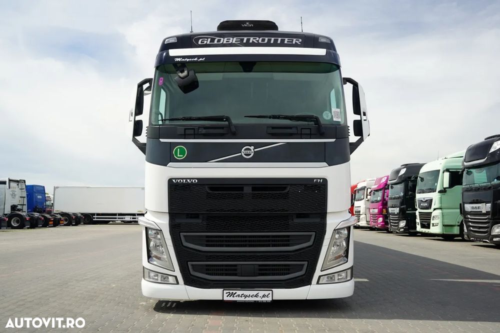 Volvo FH 460 / KIT / I-PARK COOL / MEGA / PLATFORMĂ JOSĂ / + FLIEGL / MEGA CORTINĂ / LOCĂ DIN OȚEL - 7 M / ACOPERIȘ RIDICAT / PLATFORMĂ JOSĂ - 10
