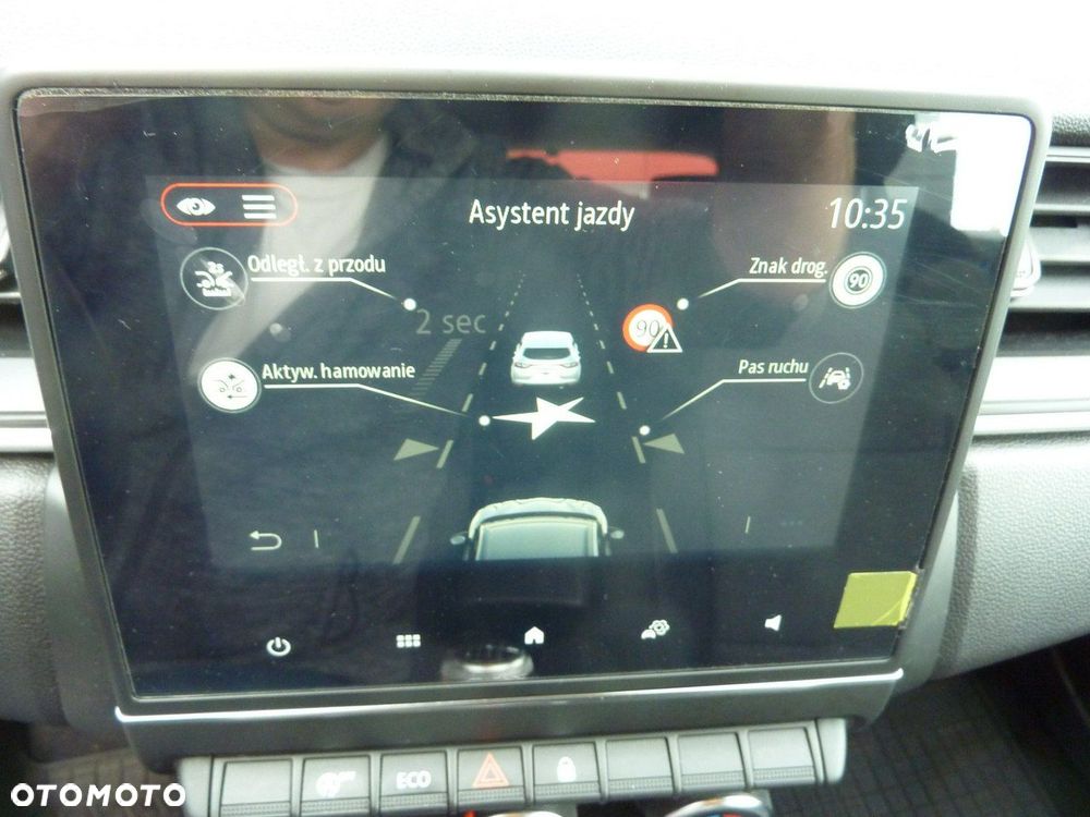 Renault Captur - 23