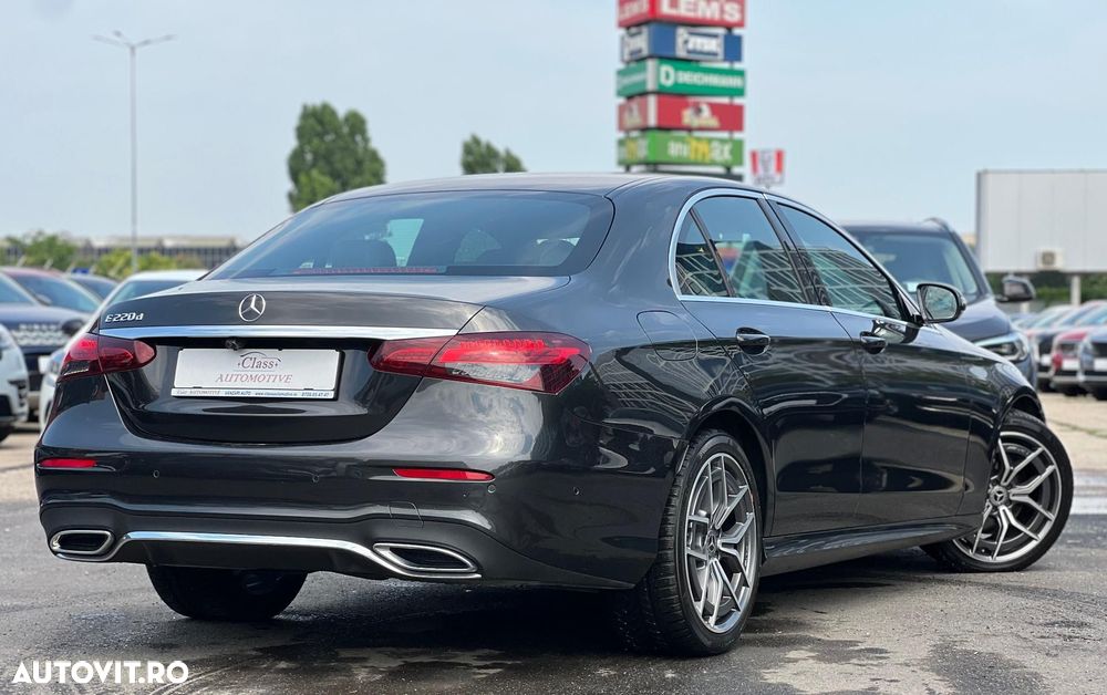 Mercedes-Benz E 220 d - 8