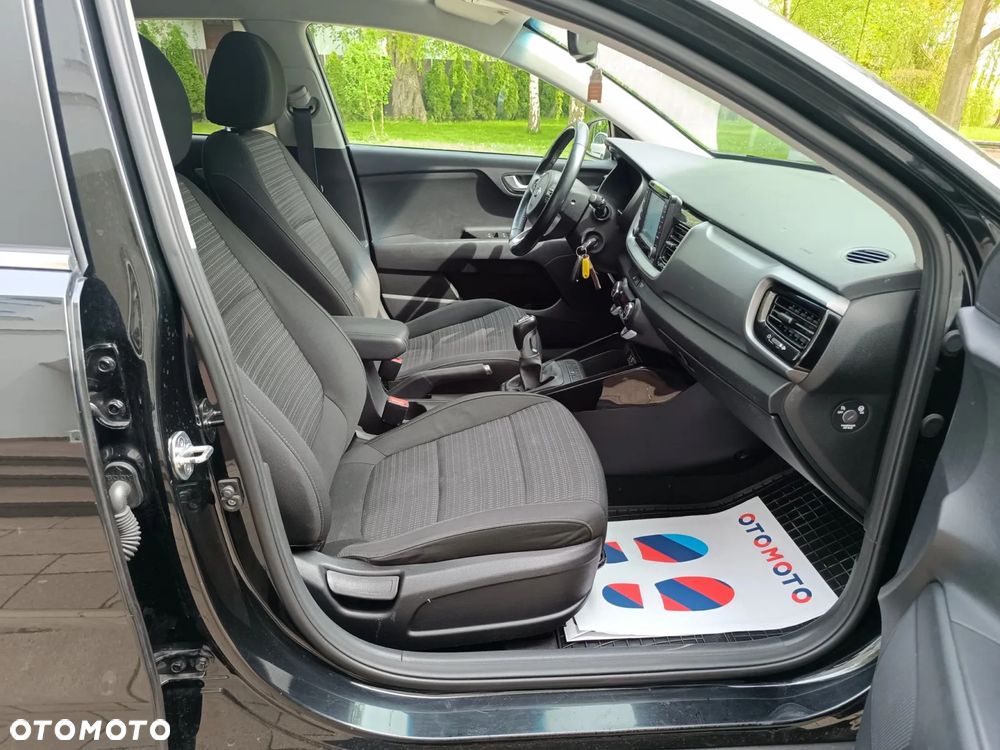 Kia Stonic 1.6 CRDi Platinum Edition - 33