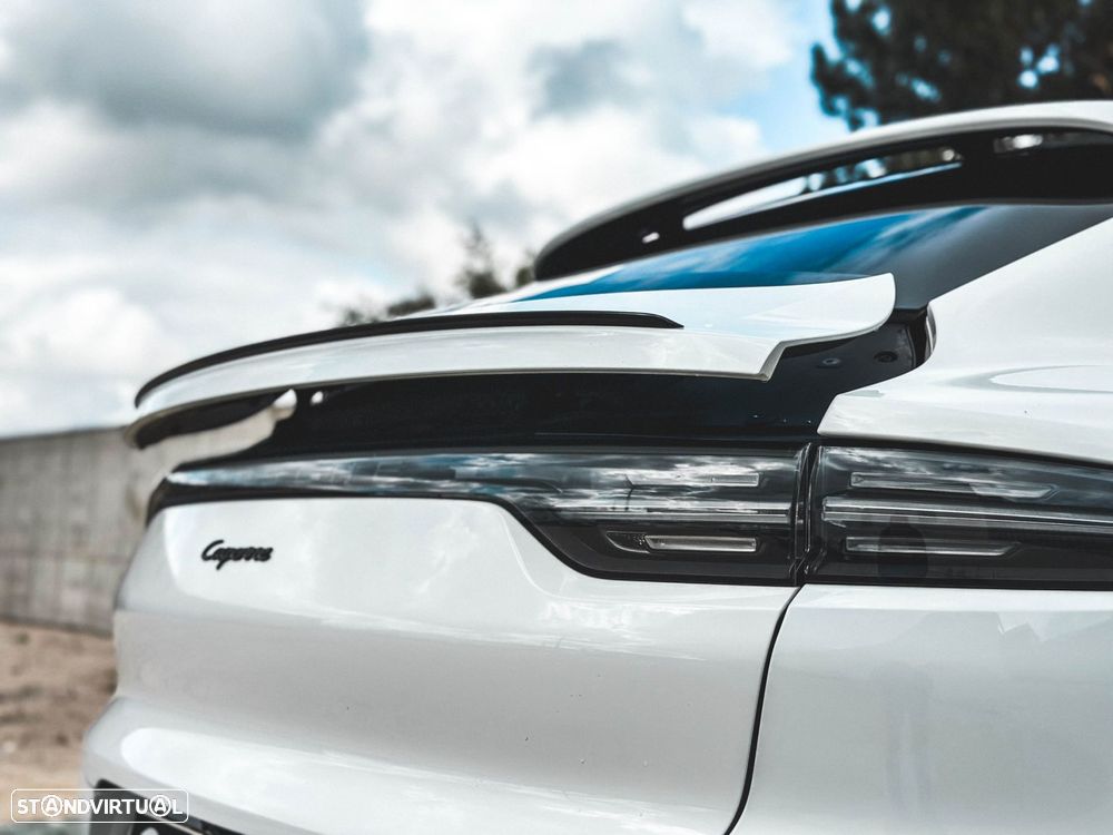 Porsche Cayenne Coupé E-Hybrid - 57