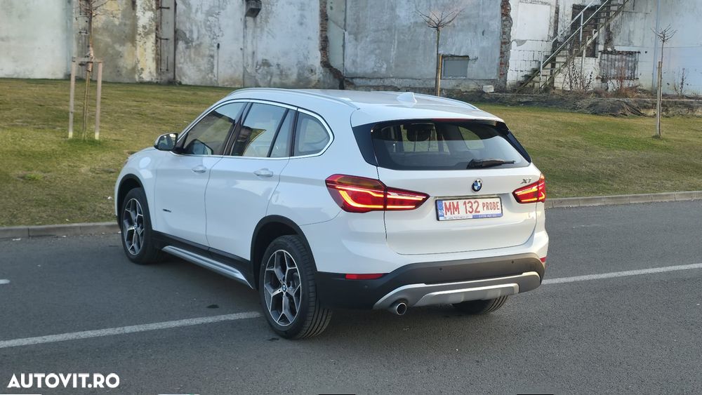 BMW X1 sDrive18d Aut. xLine - 23