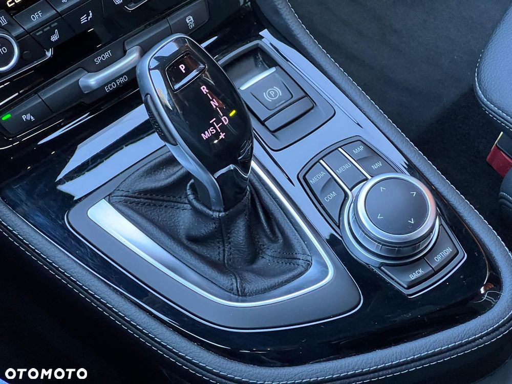 BMW Seria 2 218i M Sport - 33