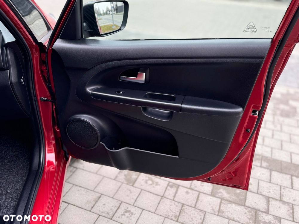 Kia Venga 1.4 CVVT ISG Vision - 28