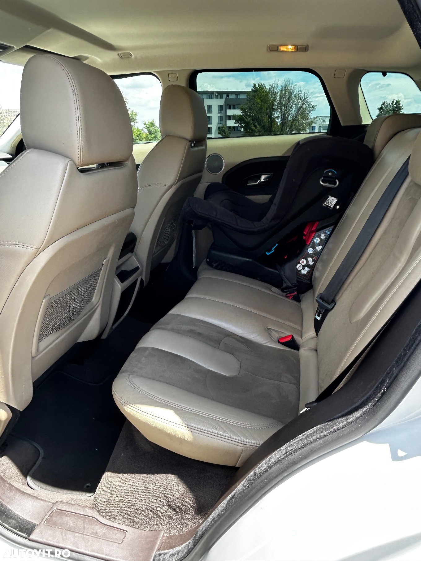 Land Rover Range Rover Evoque - 14