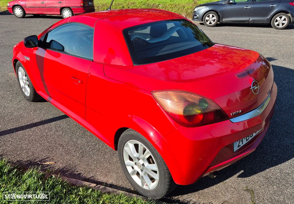 Opel Tigra TwinTop 1.3 CDTi - 2