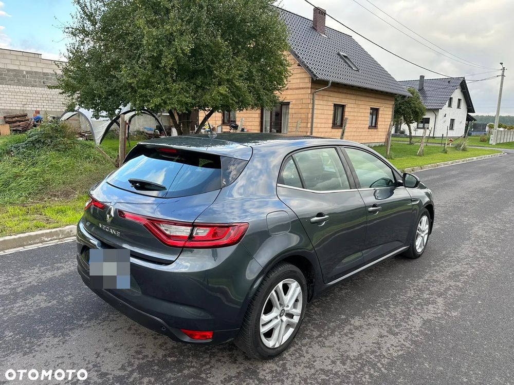 Renault Megane 1.5 Blue dCi Intens EDC - 5