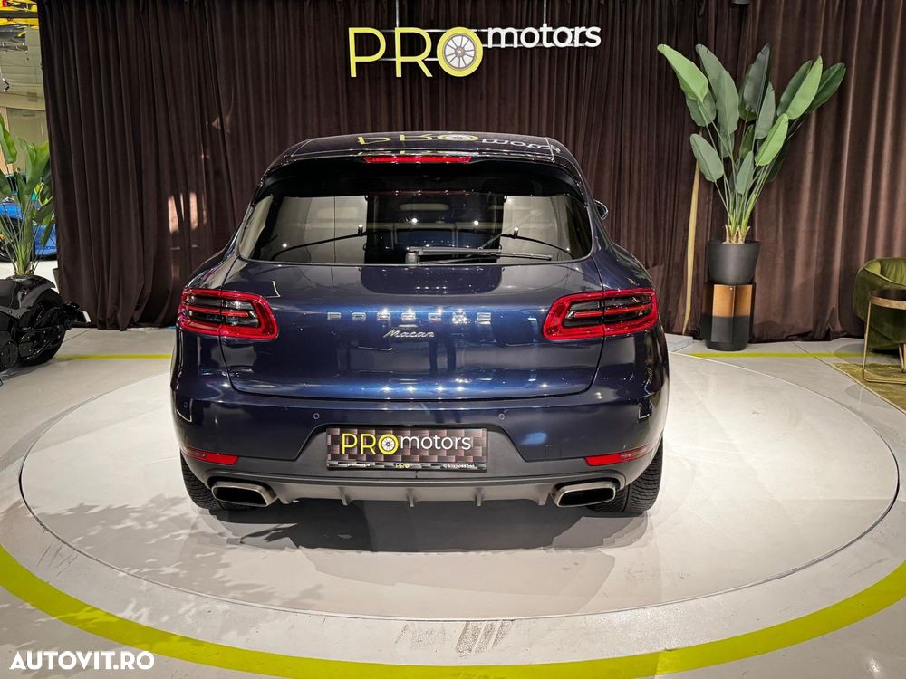 Porsche Macan - 10