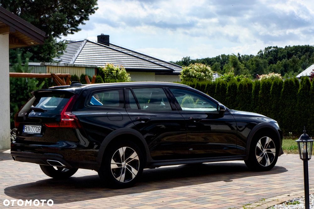 Volvo V60 Cross Country B4 D AWD Geartronic Pro - 6