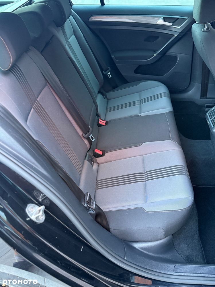 Volkswagen Golf 2.0 TDI BlueMotion Technology Allstar - 25
