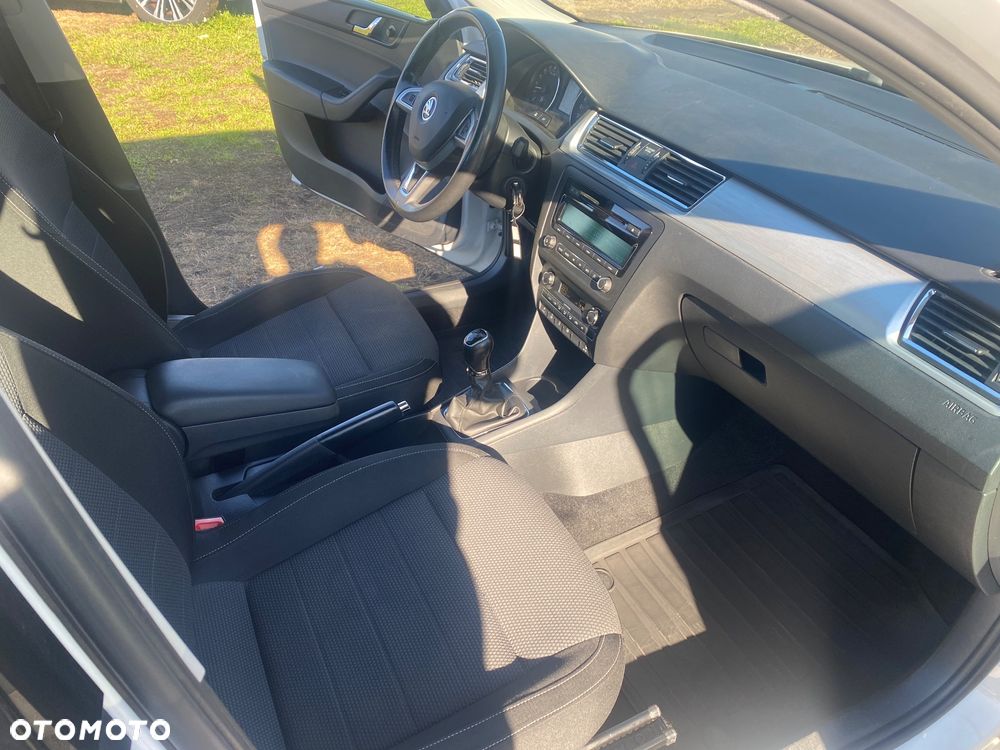 Skoda RAPID 1.6 TDI DPF Active Max - 10