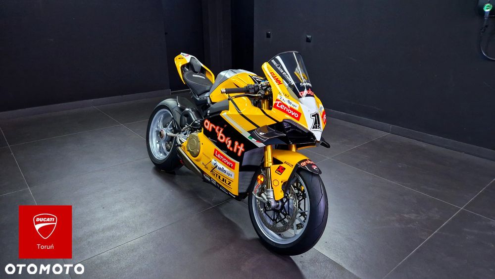 Ducati Panigale V4S - 1