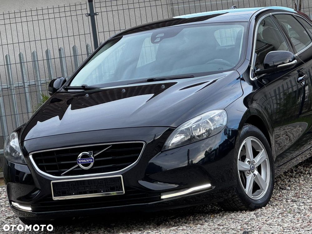 Volvo V40 D4 Inscription - 14