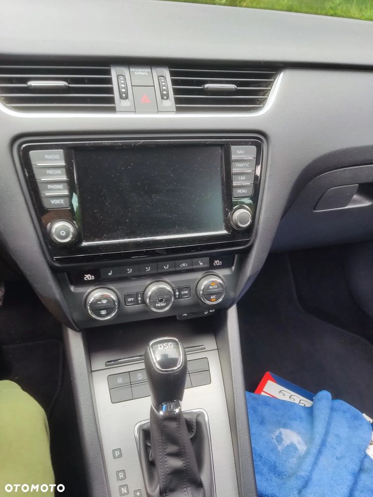 Skoda Octavia 1.4 TSI Joy DSG - 29