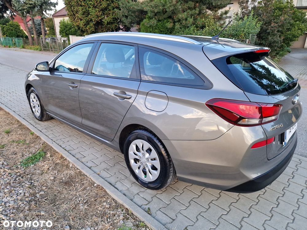 Hyundai i30 1.4 GO Plus - 32