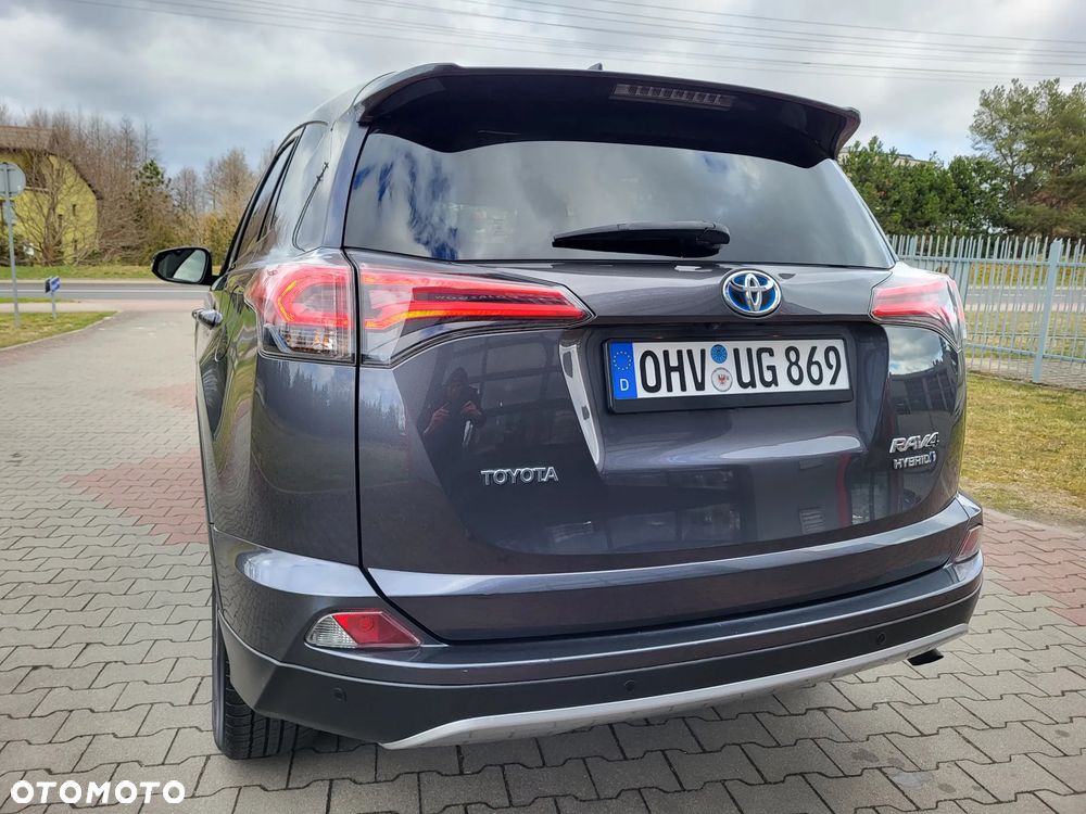 Toyota RAV4 Hybrid Premium 4x2 - 7
