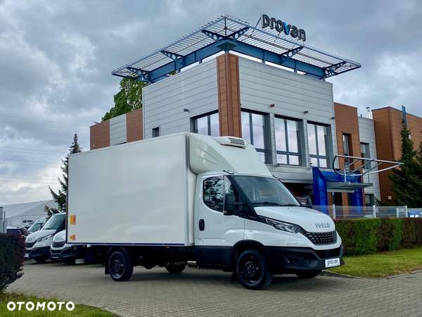 Iveco DAILY 35-160 HI-MATIC KONTENER 8EP CHŁODNIA THERMO KING WINDA ZEPRO