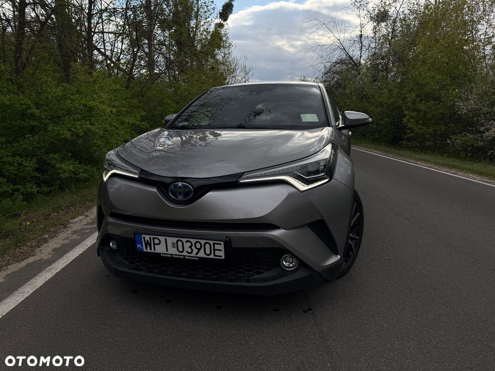 Toyota C-HR 1.8 Hybrid Prestige - 2