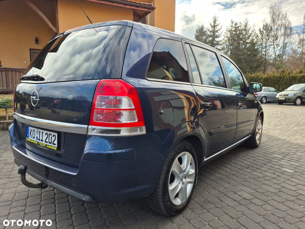 Opel Zafira 1.8 Family Plus - 8