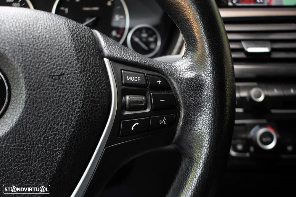 BMW 318 d Auto Line Modern - 12
