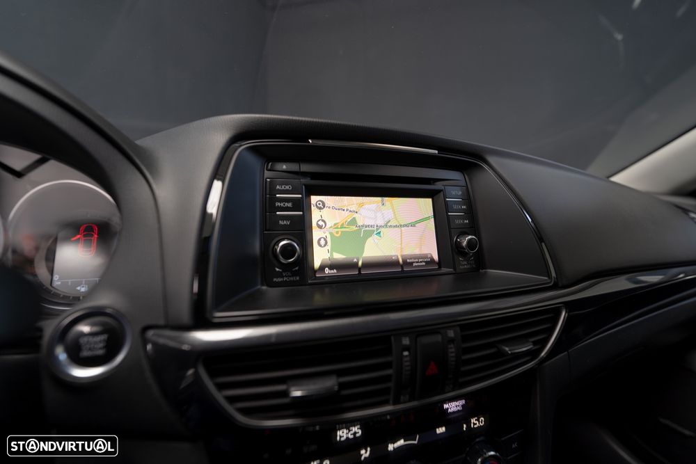 Mazda 6 2.2 SKY-D Excellence Navi - 12