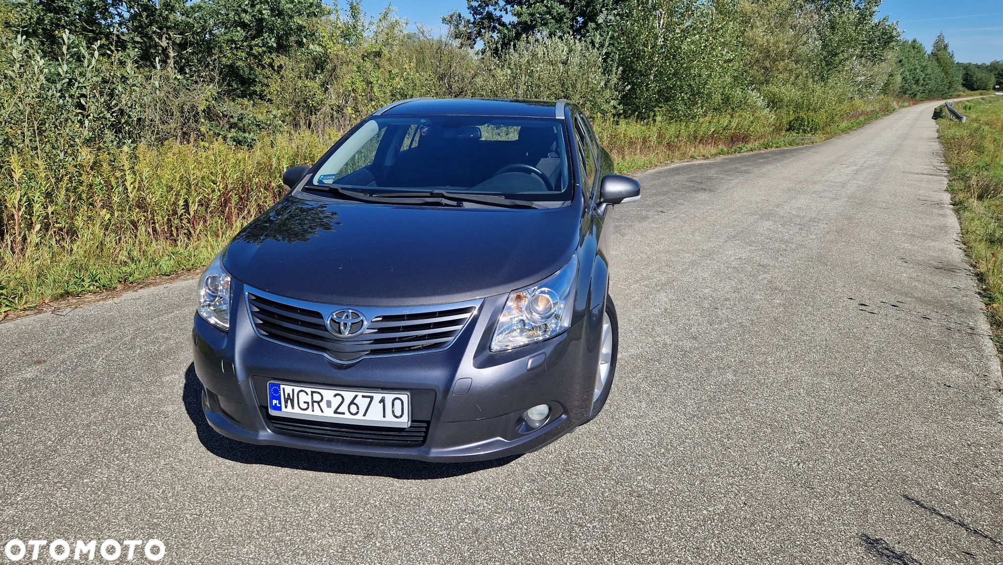 Toyota Avensis 1.8 Sol - 1