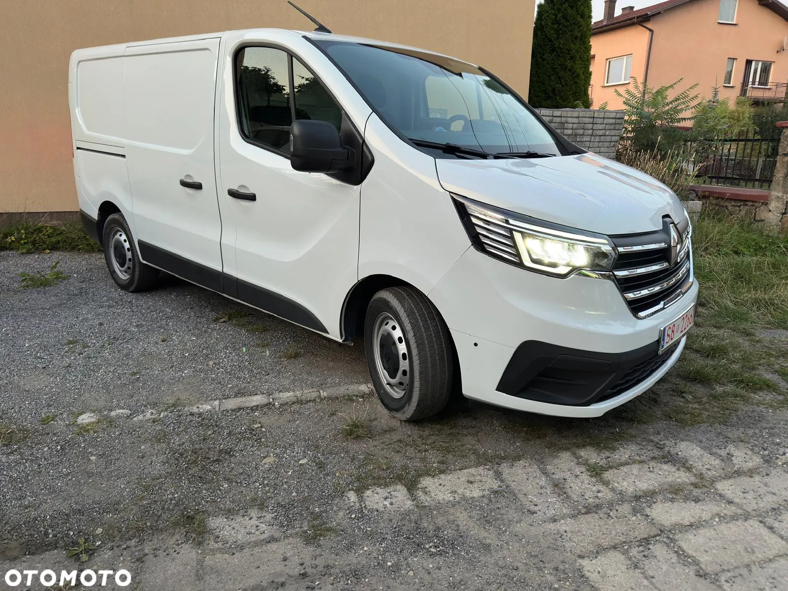 Renault Trafic - 9